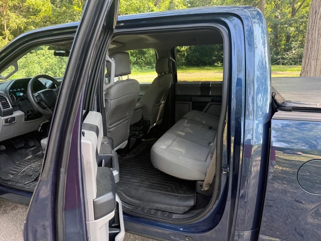 Ford F-150 XL SuperCrew 5.5-ft. Bed 4WD 2016