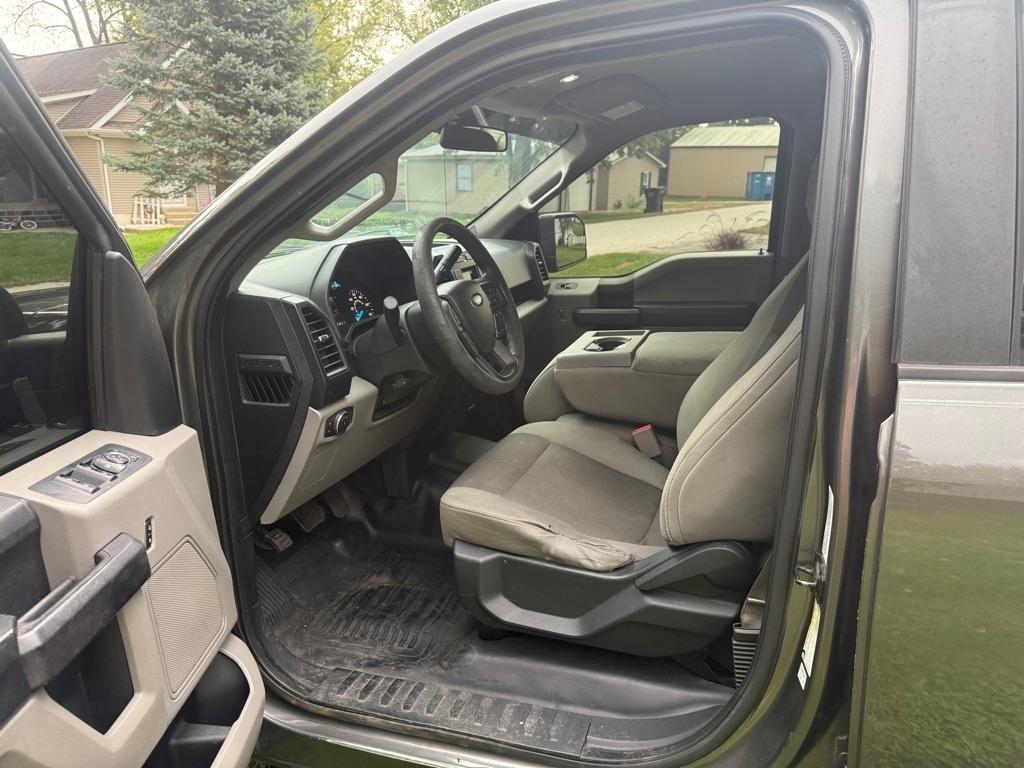 Ford F-150 XL SuperCrew 5.5-ft. Bed 4WD 2017