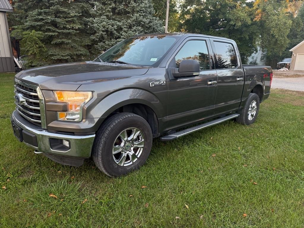 Ford F-150 XL SuperCrew 5.5-ft. Bed 4WD 2015