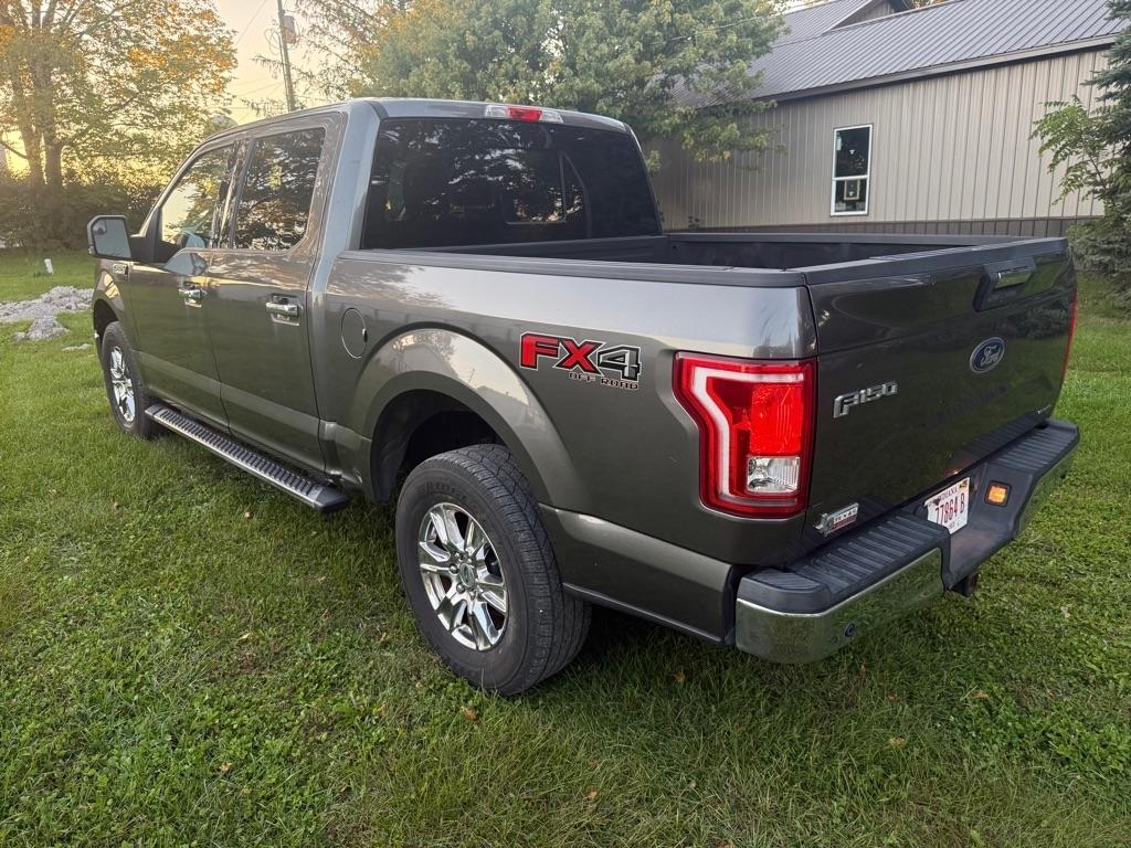 Ford F-150 XL SuperCrew 5.5-ft. Bed 4WD 2015