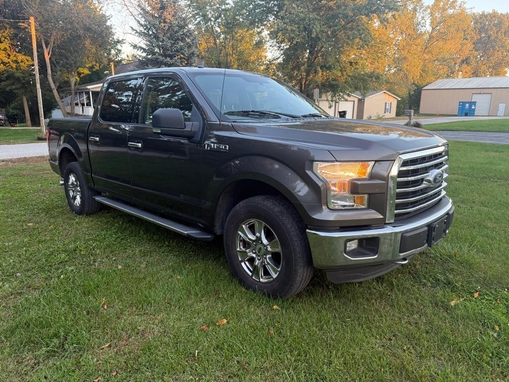 Ford F-150 XL SuperCrew 5.5-ft. Bed 4WD 2015