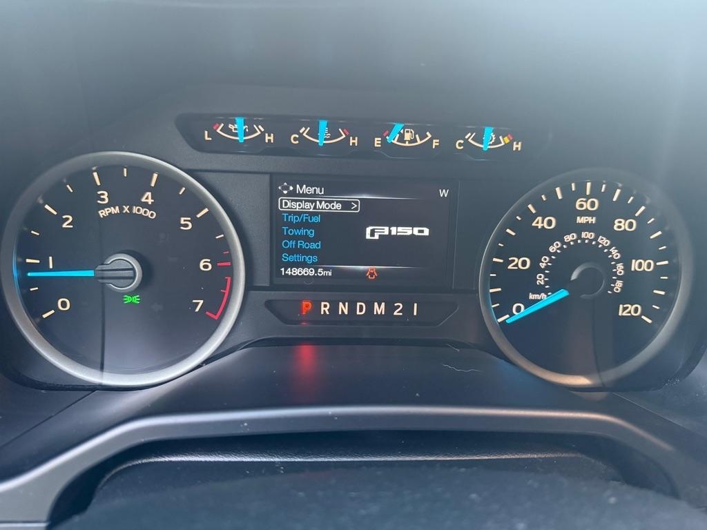 Ford F-150 XL SuperCrew 5.5-ft. Bed 4WD 2015
