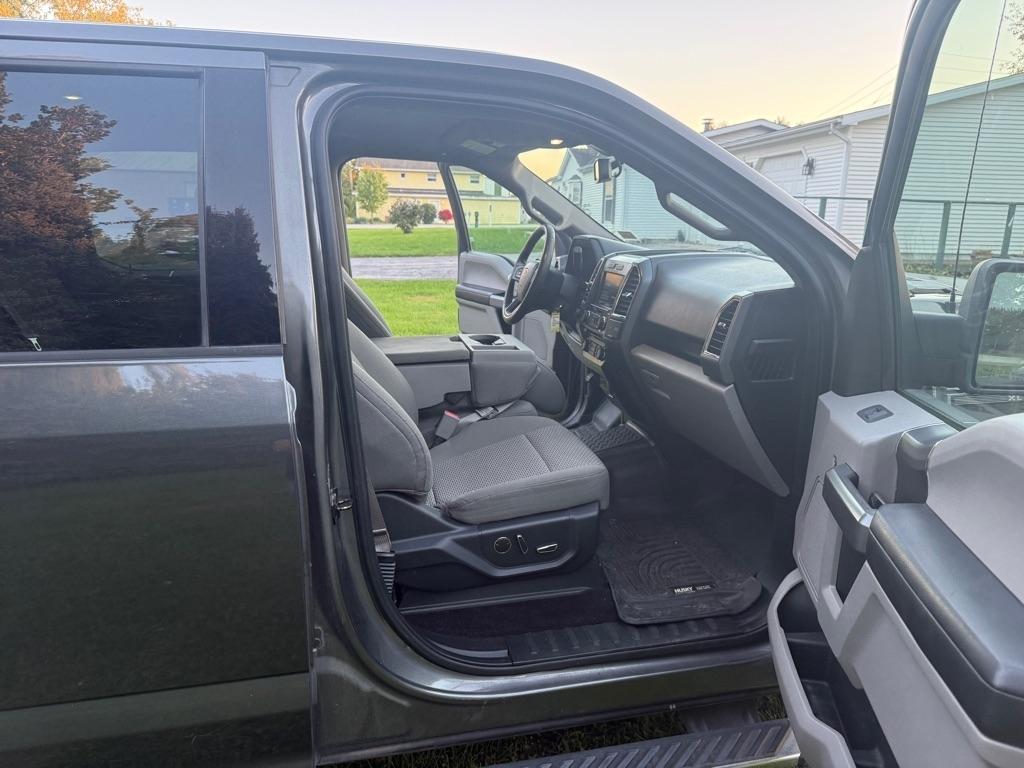 Ford F-150 XL SuperCrew 5.5-ft. Bed 4WD 2015