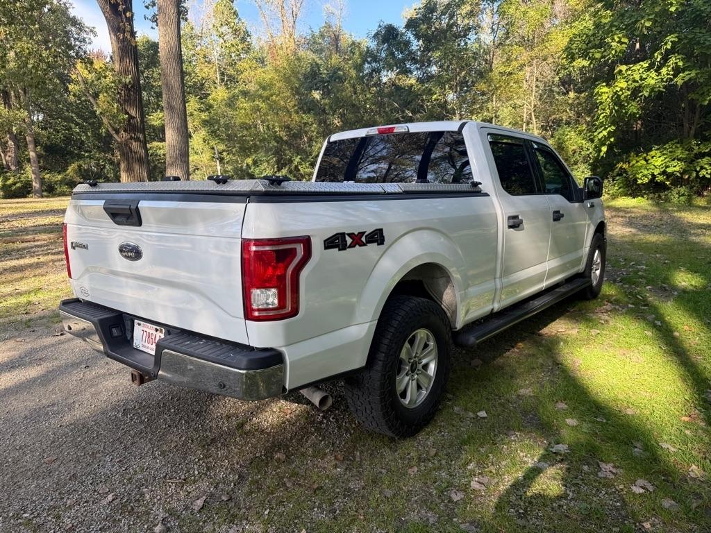 Ford F-150 XL SuperCrew 5.5-ft. Bed 4WD 2015