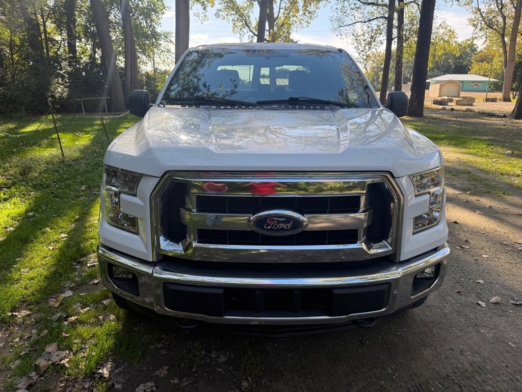 Ford F-150 XL SuperCrew 5.5-ft. Bed 4WD 2015