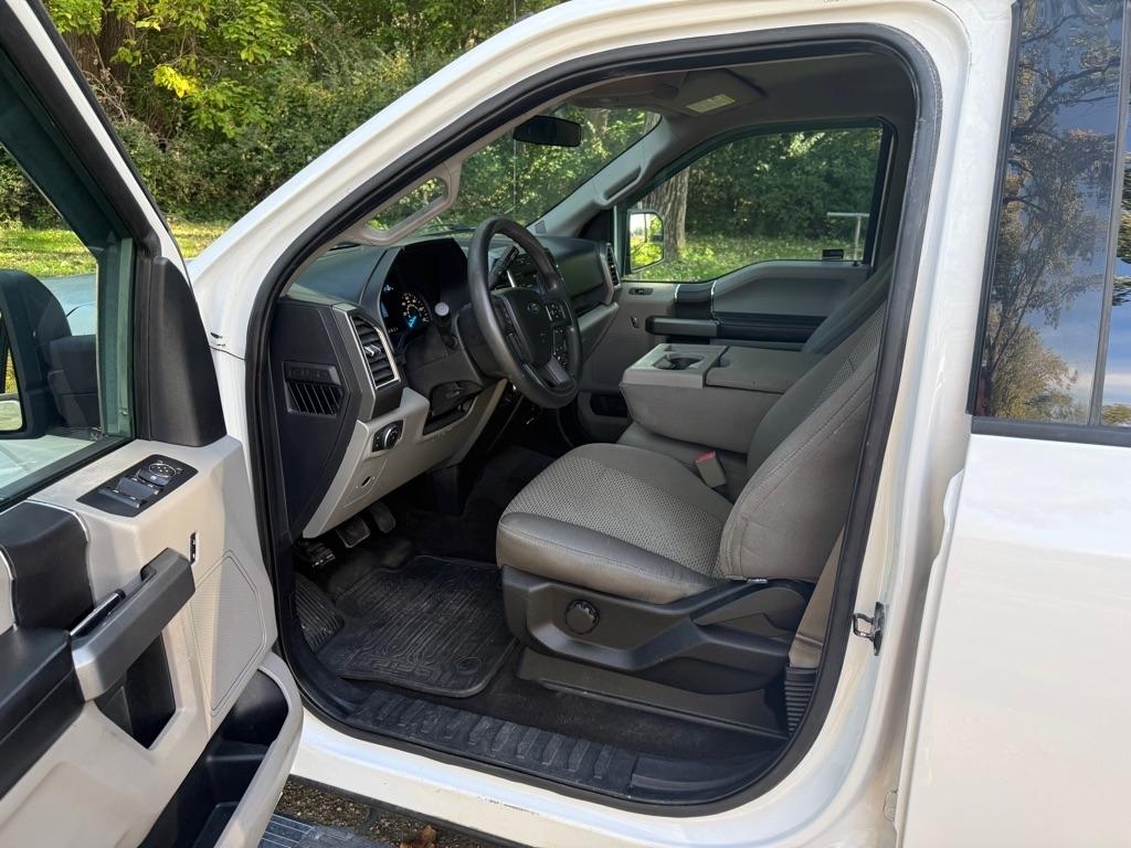 Ford F-150 XL SuperCrew 5.5-ft. Bed 4WD 2015