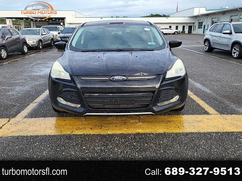 2015 Ford Escape SE's photo