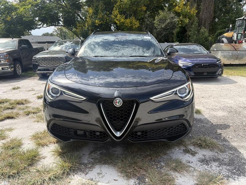 2021 Alfa Romeo Stelvio Ti