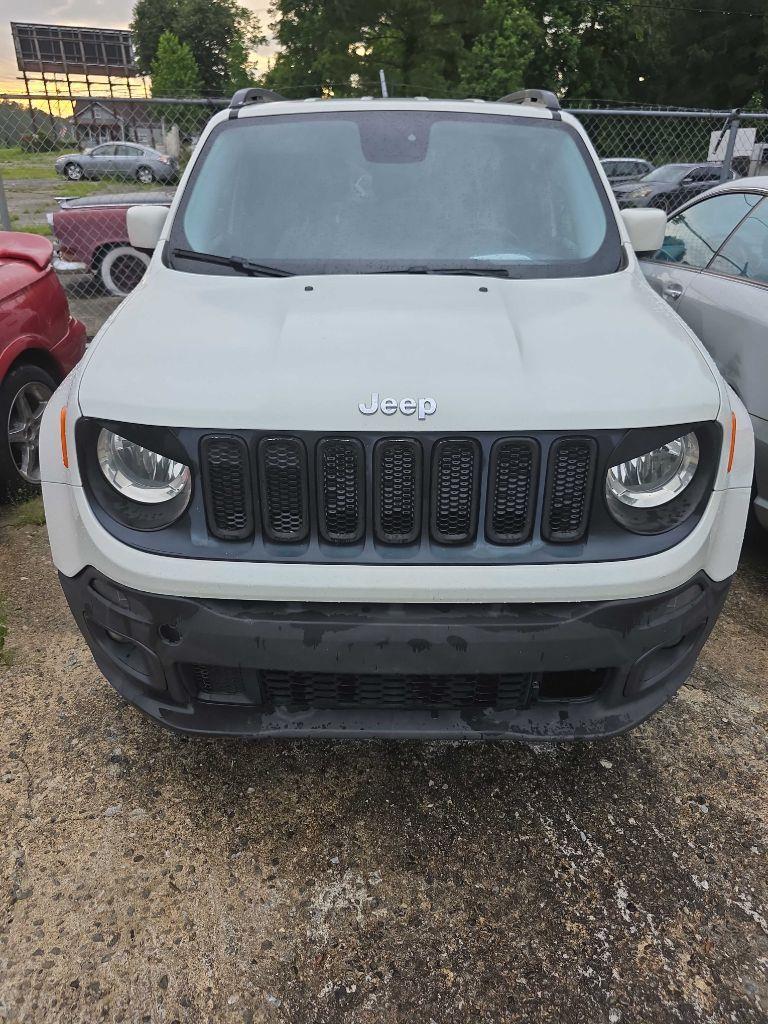 2015 Jeep Renegade Latitude FWD's photo