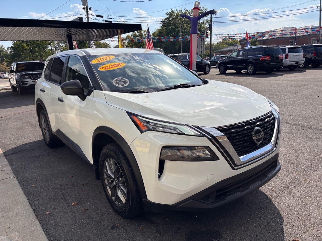 Nissan Rogue  2021
