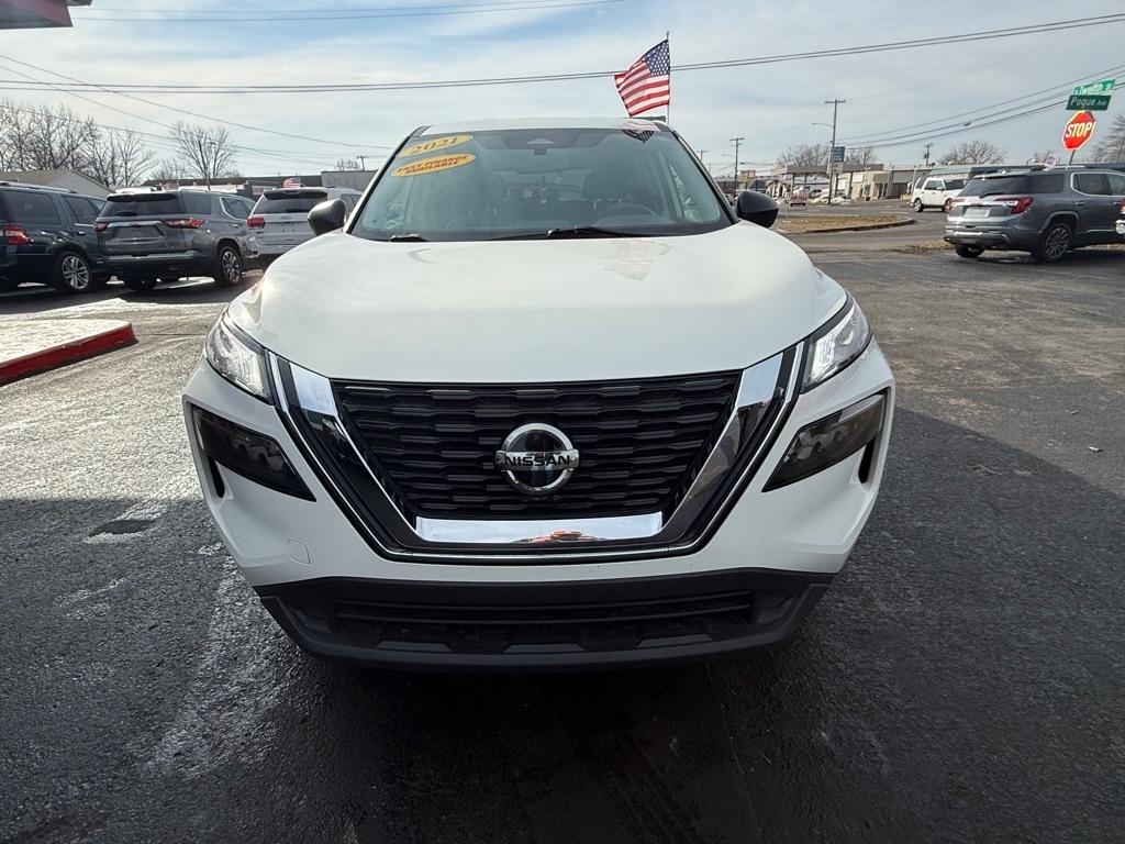 Nissan Rogue  2021