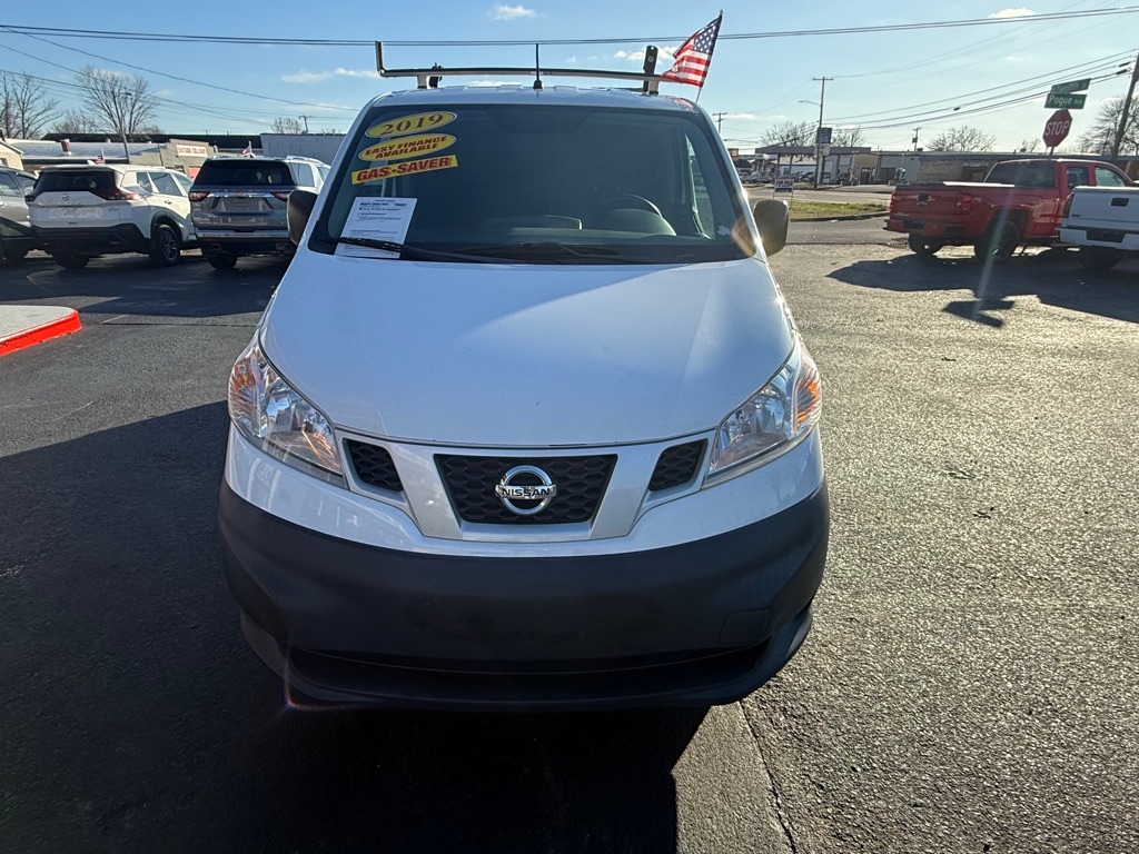 Nissan NV200  2019