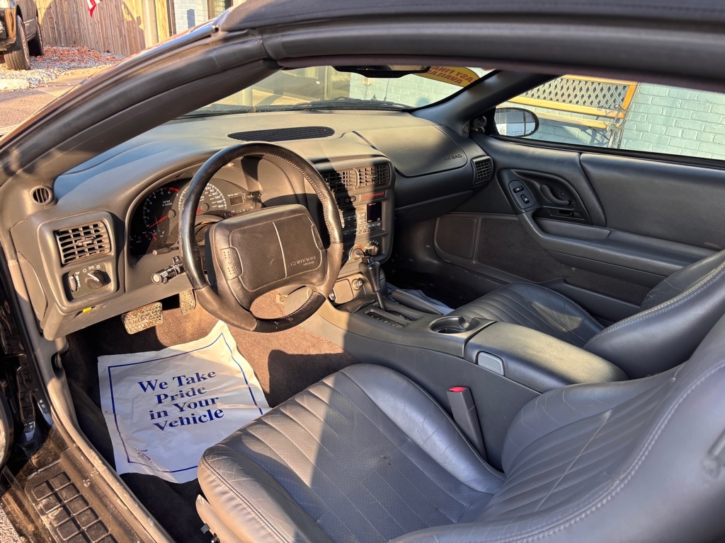 Chevrolet Camaro  1999