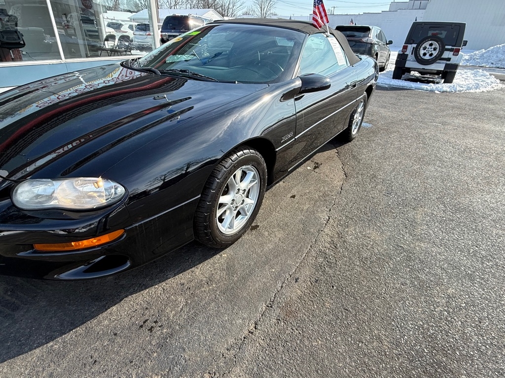 Chevrolet Camaro  1999