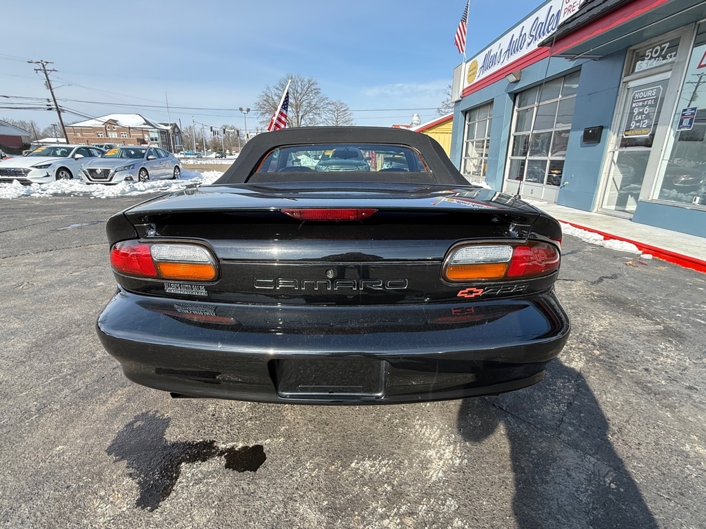 Chevrolet Camaro  1999