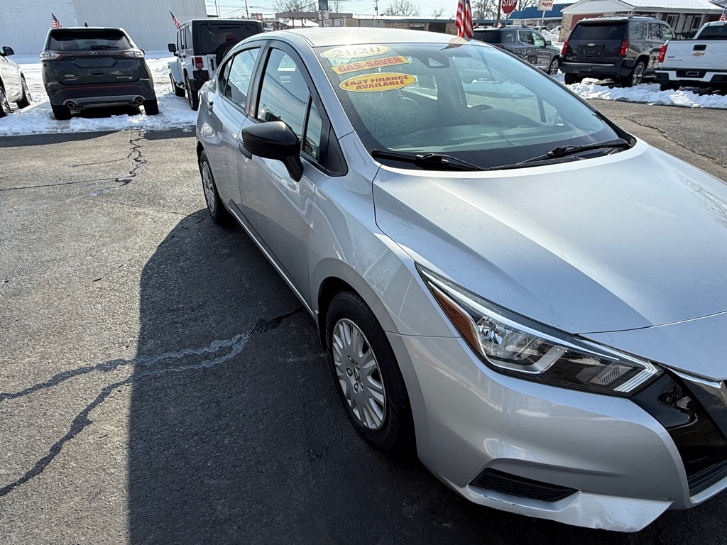 Nissan Versa S CVT 2020