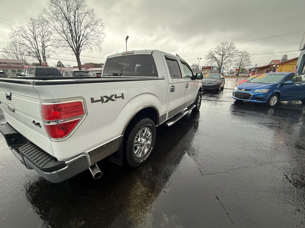 Ford F-150 XL SuperCrew 5.5-ft. Bed 4WD 2012