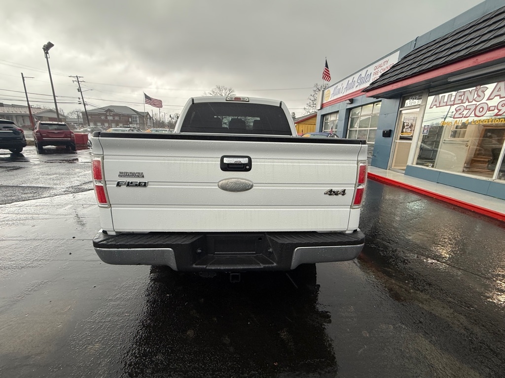 Ford F-150 XL SuperCrew 5.5-ft. Bed 4WD 2012