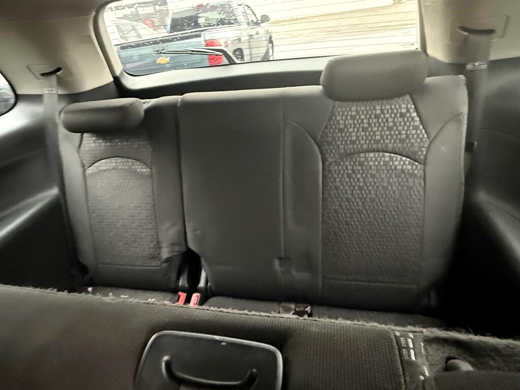 GMC Acadia SLE-1 FWD 2011