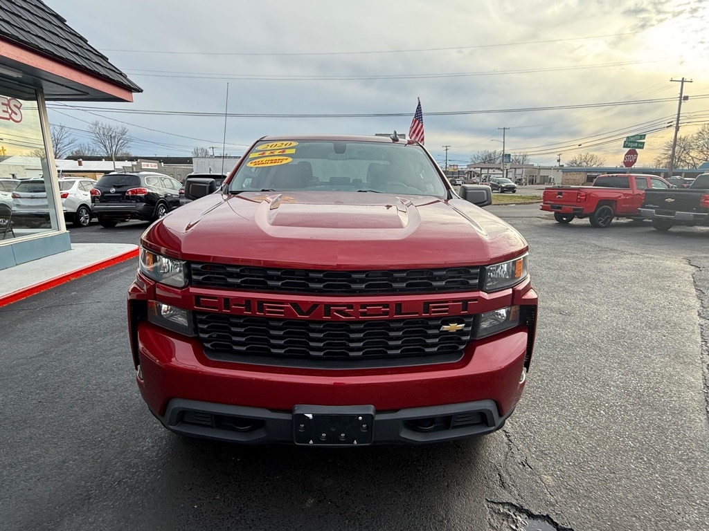 Chevrolet Silverado 1500 Custom Crew Cab Long Box 4WD 2020