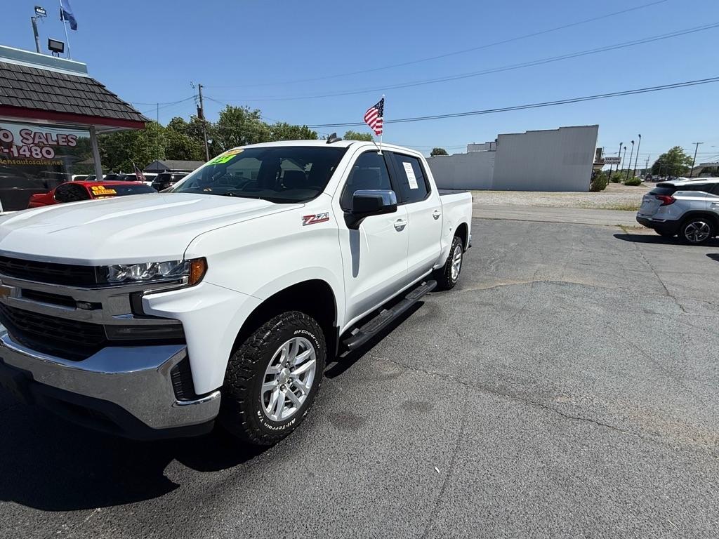 Chevrolet Silverado 1500 LT Crew Cab 4WD 2020