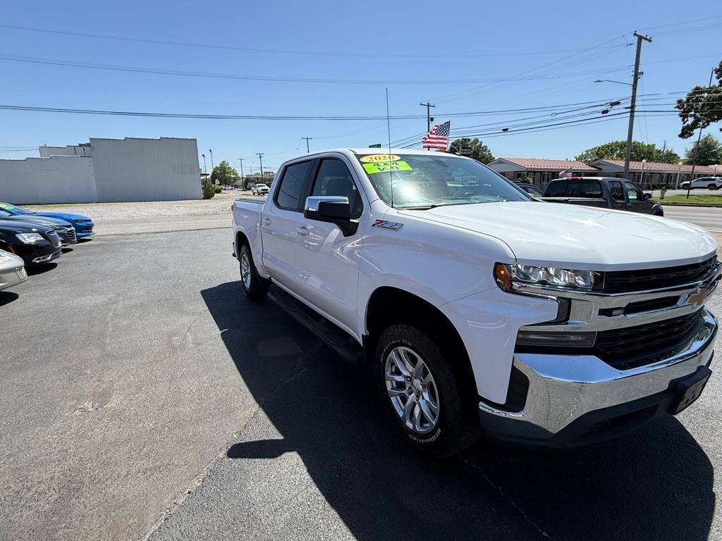 Chevrolet Silverado 1500 LT Crew Cab 4WD 2020