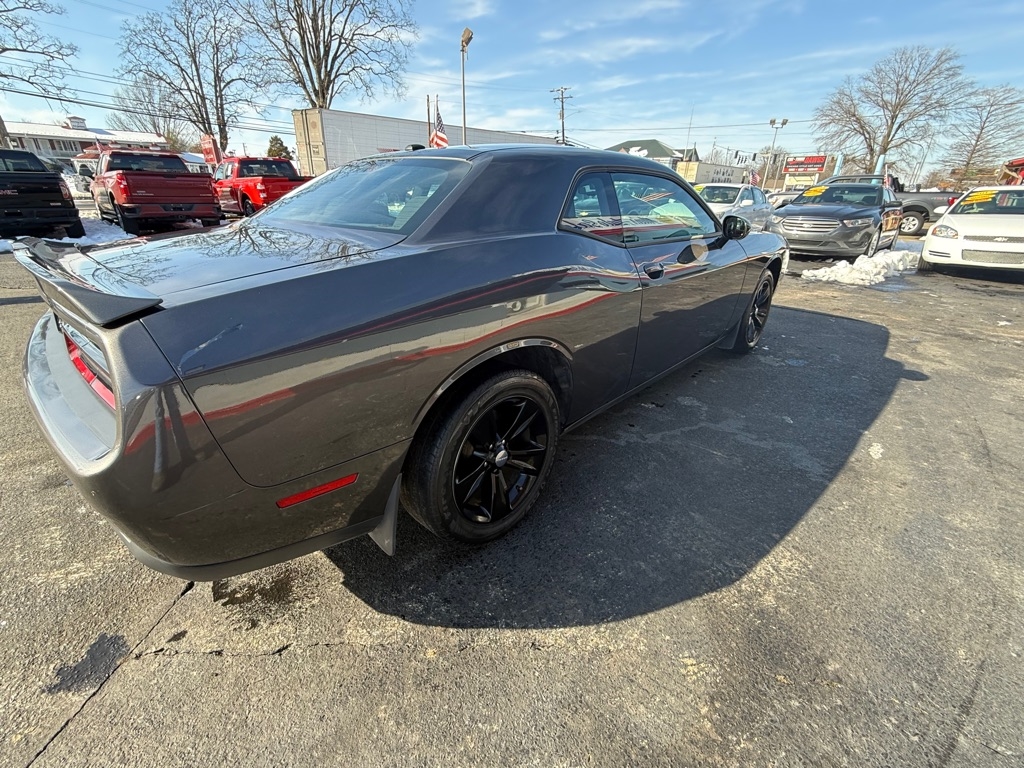 Dodge Challenger SXT 2020