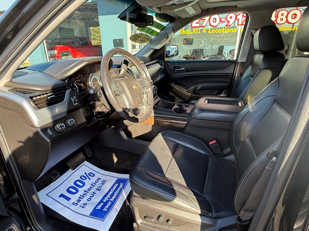 Chevrolet Suburban LT 4WD 2017