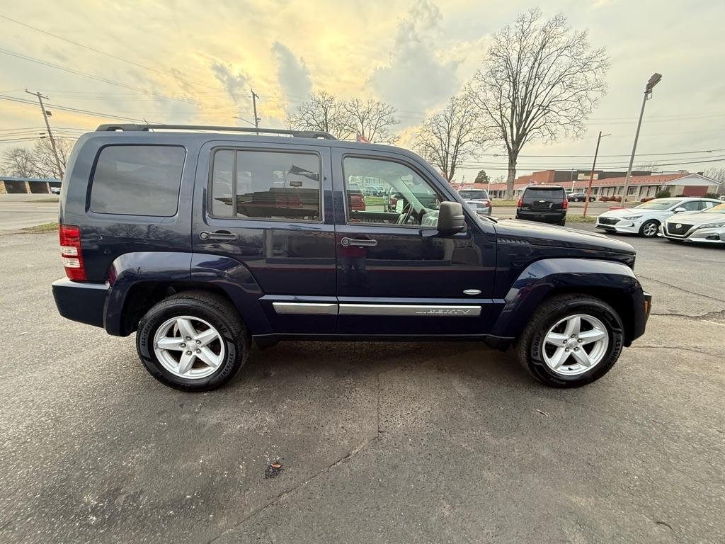 Jeep Liberty Sport 4WD 2012