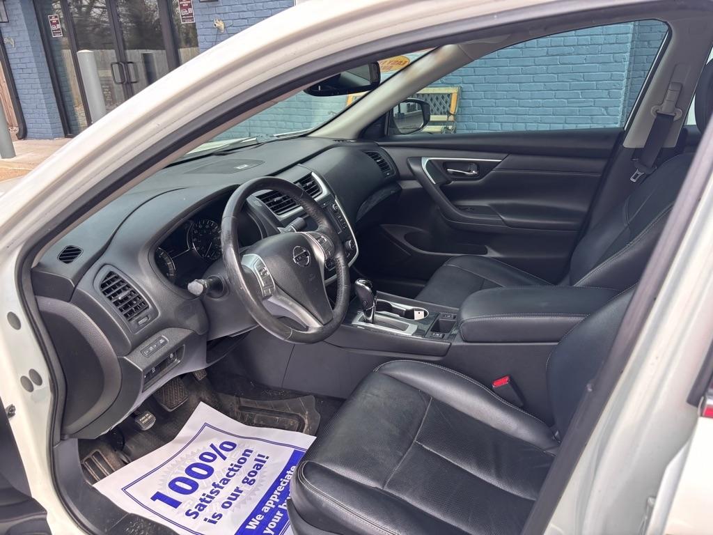 Nissan Altima 2.5 SR 2016