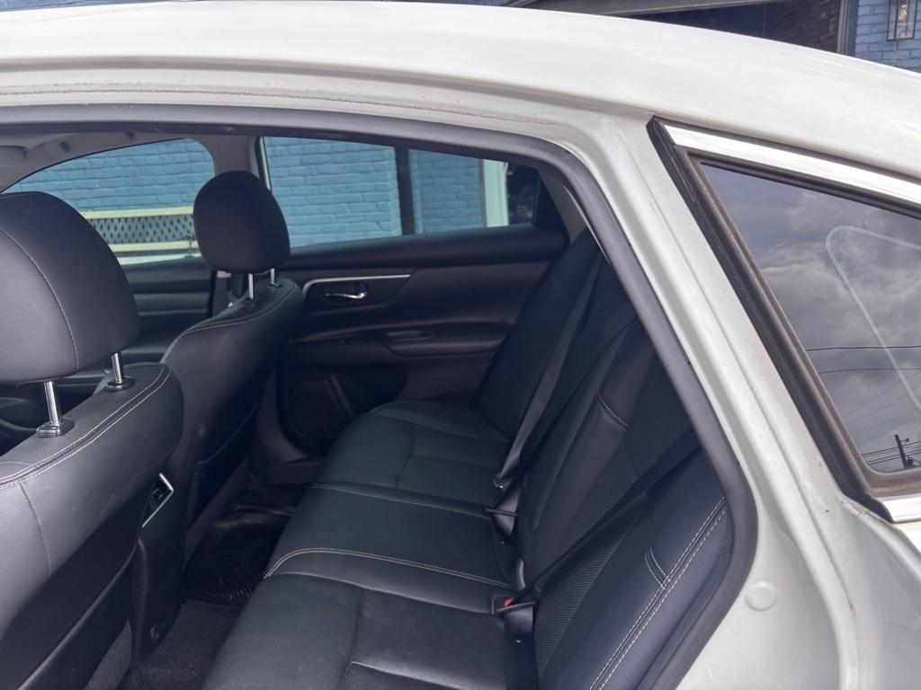 Nissan Altima 2.5 SR 2016