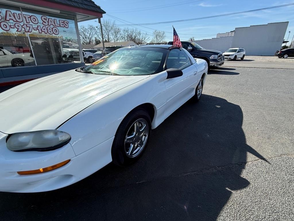 Chevrolet Camaro Coupe 2000