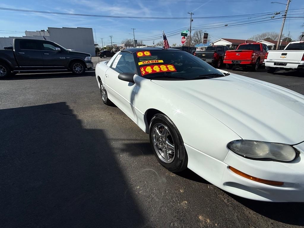 Chevrolet Camaro Coupe 2000
