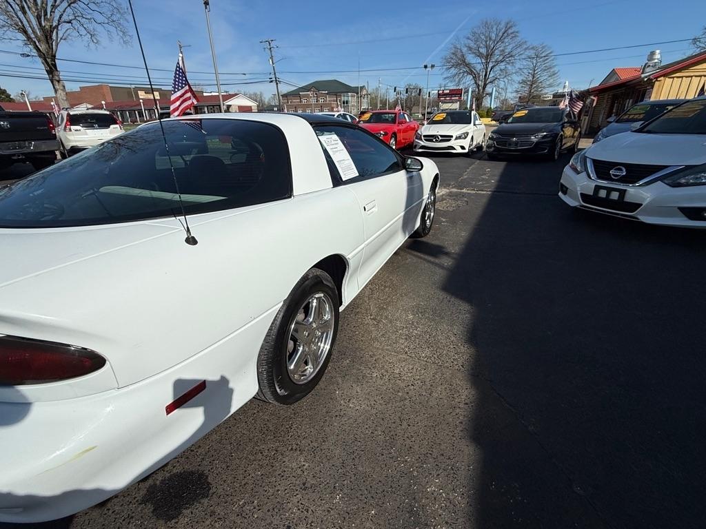Chevrolet Camaro Coupe 2000