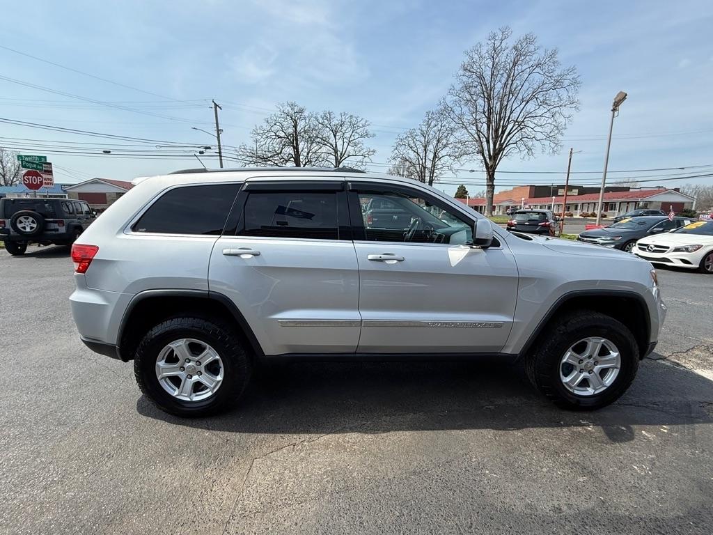 Jeep Grand Cherokee Laredo 4WD 2012