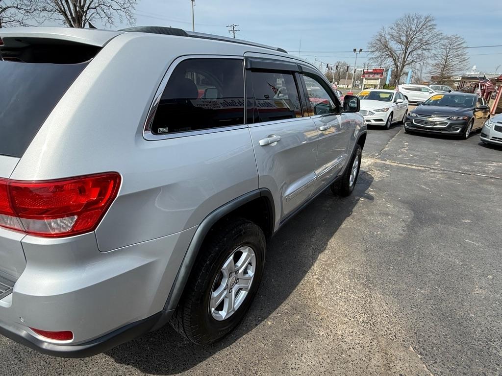 Jeep Grand Cherokee Laredo 4WD 2012