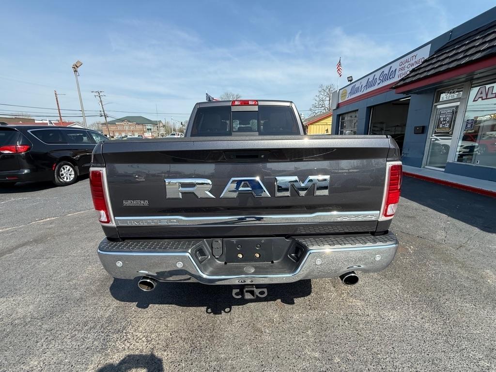 RAM 1500 Longhorn Crew Cab SWB 4WD 2017