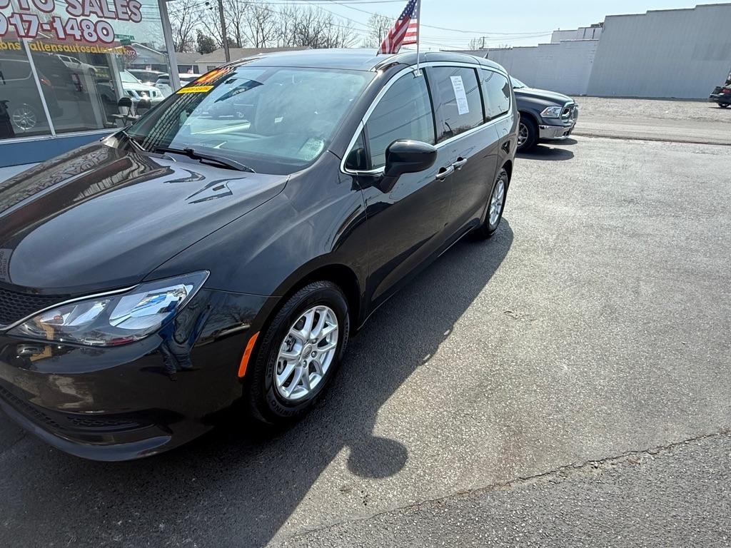 Chrysler Voyager LX 2021