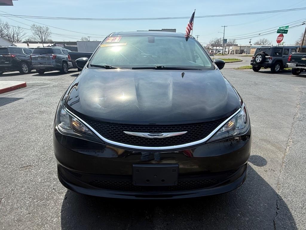 Chrysler Voyager LX 2021