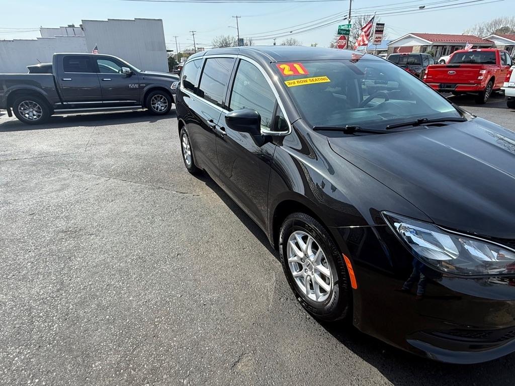 Chrysler Voyager LX 2021