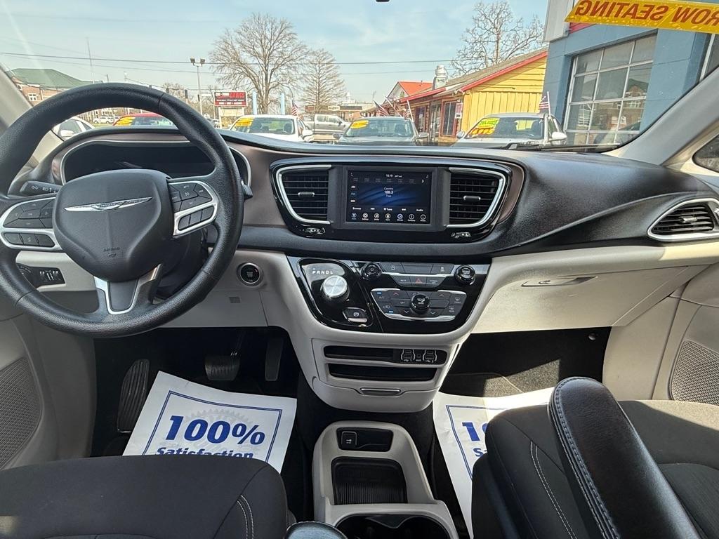 Chrysler Voyager LX 2021