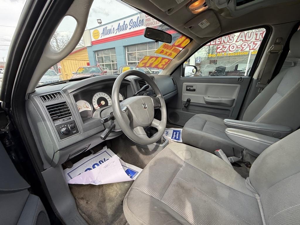 Dodge Dakota ST Quad Cab 4WD 2006