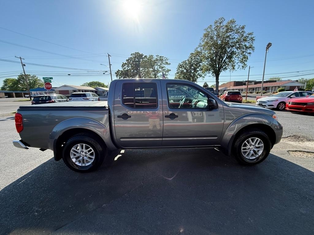 Nissan Frontier SL Crew Cab 5AT 4WD 2016