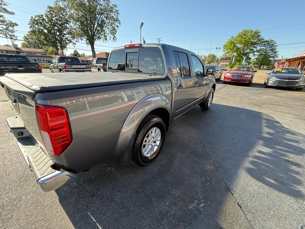 Nissan Frontier SL Crew Cab 5AT 4WD 2016
