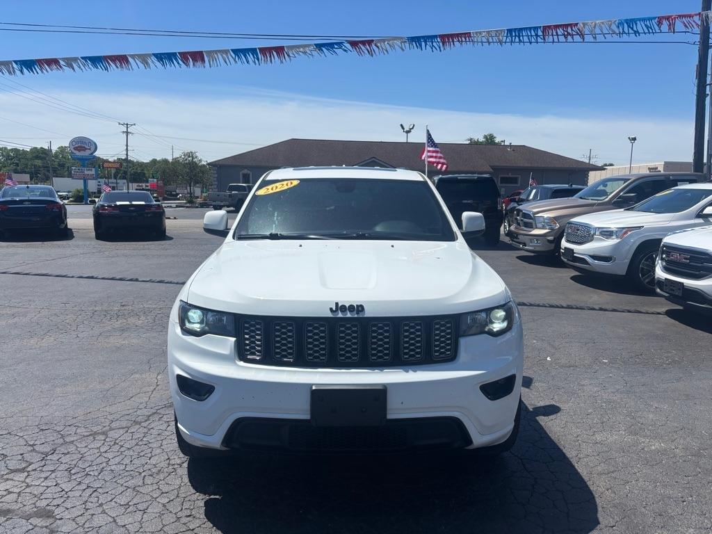 Jeep Grand Cherokee Laredo 4WD 2020