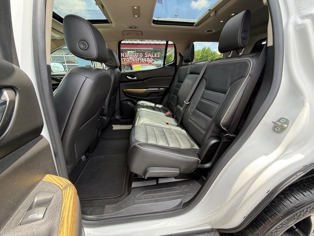 GMC Acadia Denali 2017