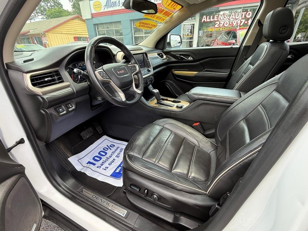 GMC Acadia Denali 2017