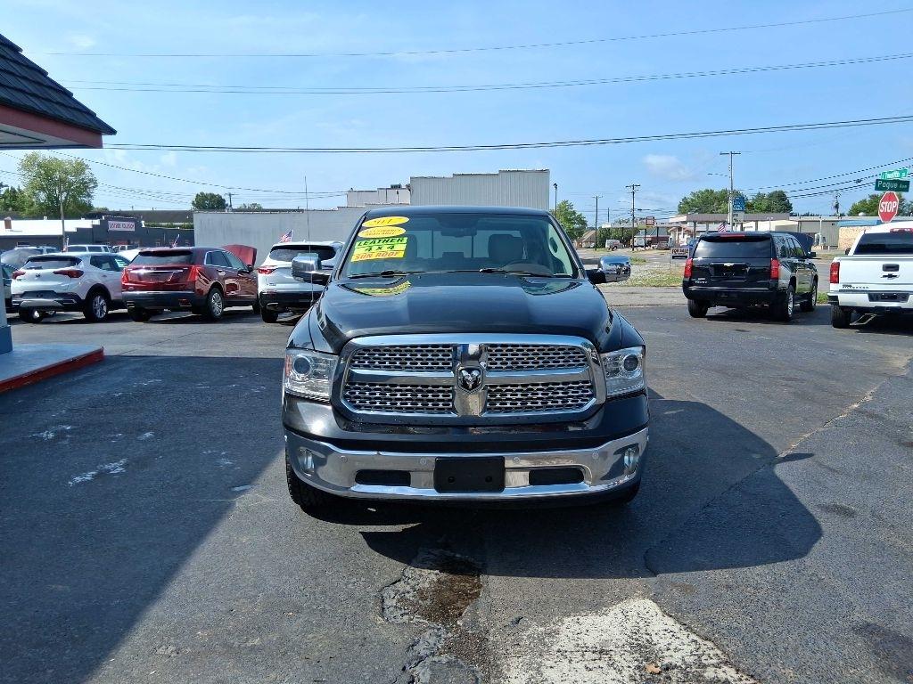 RAM 1500 Laramie Crew Cab SWB 4WD 2017