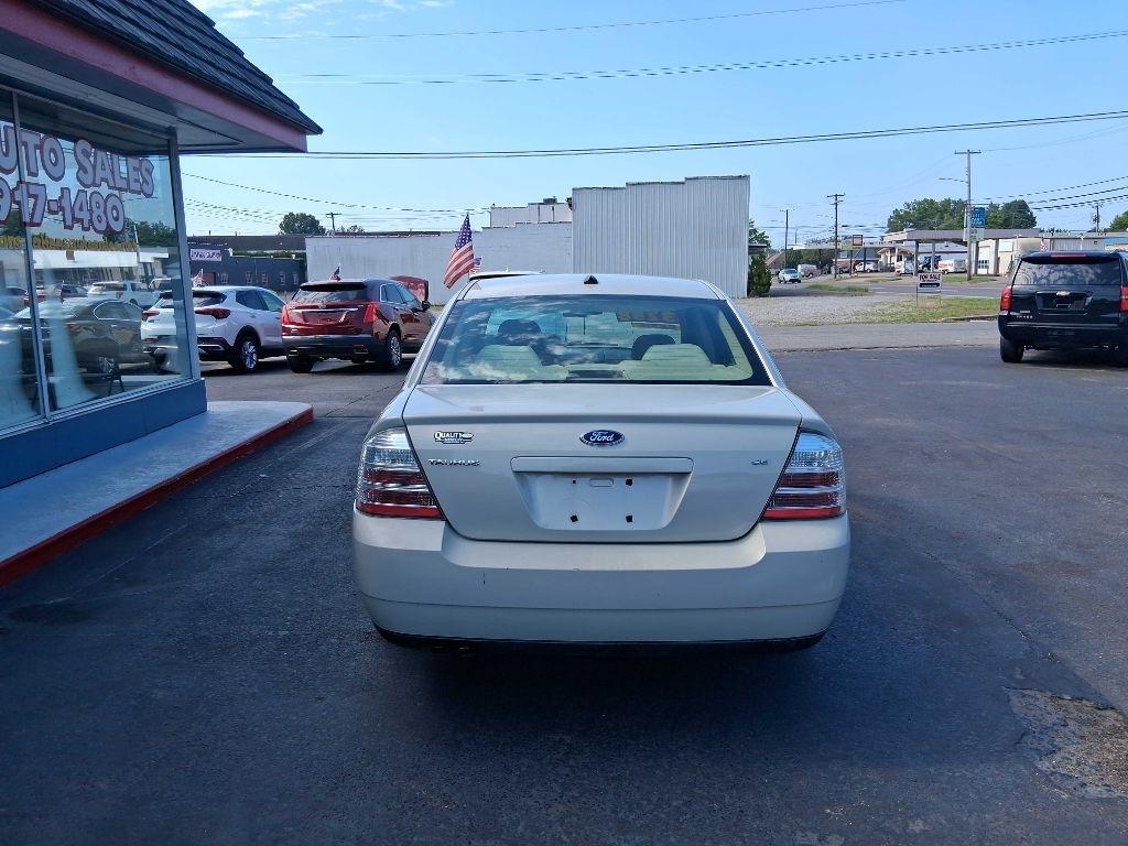 Ford Taurus SE 2007
