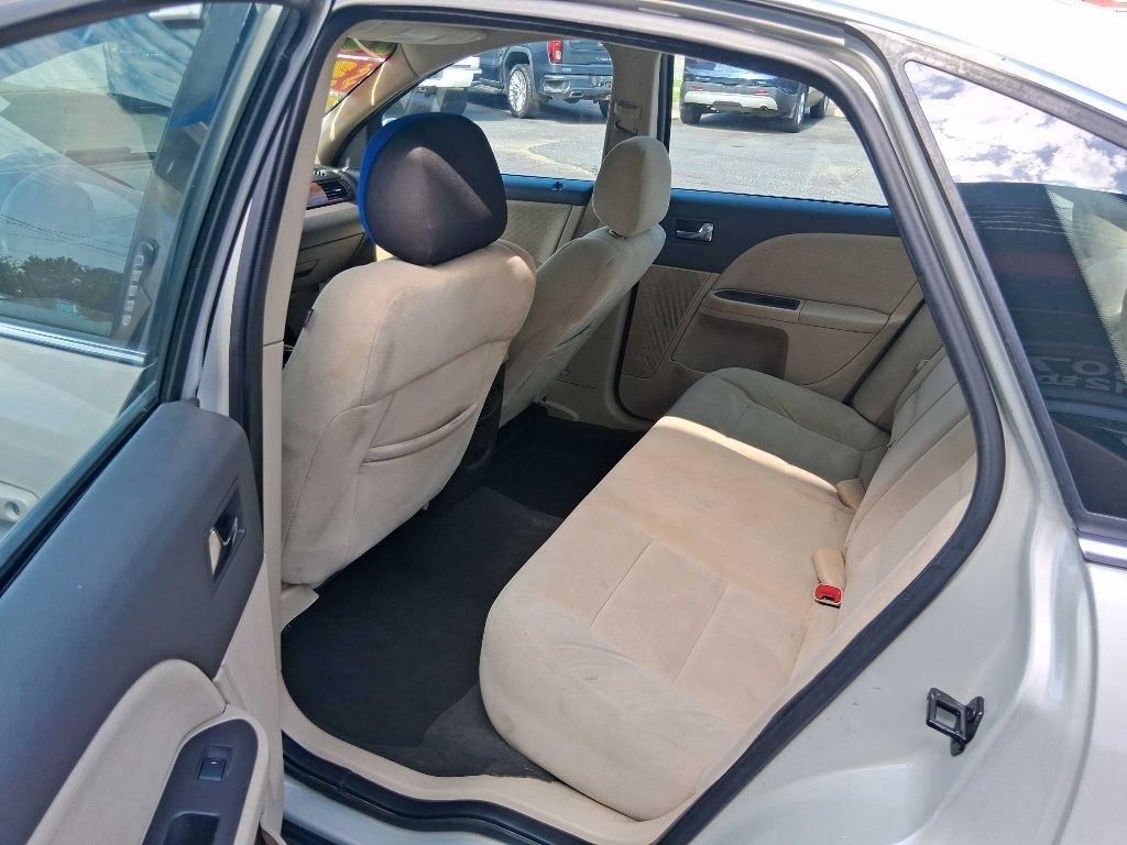 Ford Taurus SEL 2008